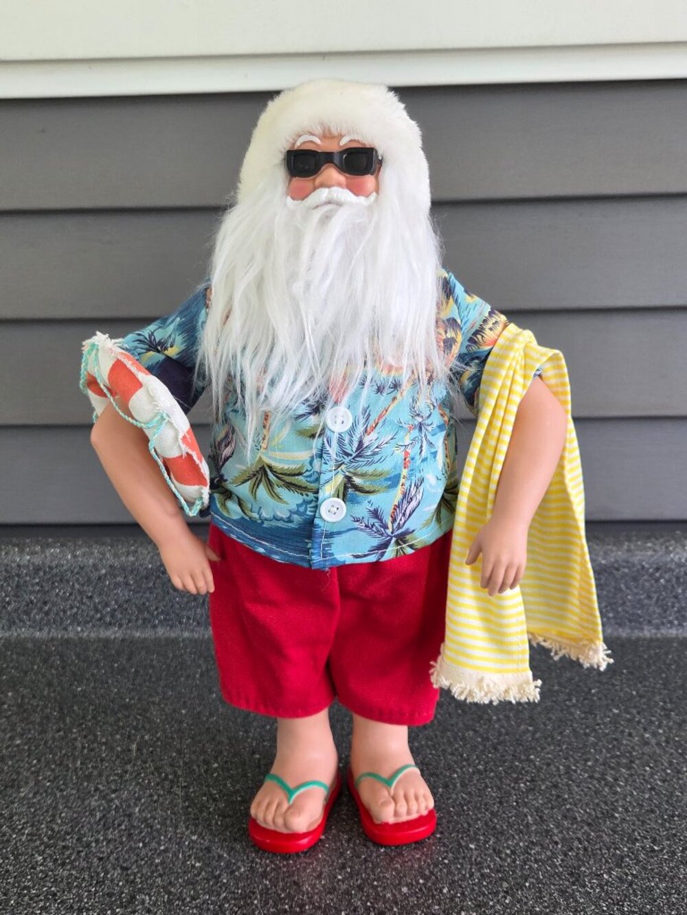 Beach Bum Santa Tropical Hawaiian Shirt Red Shorts Flip Flops 16 Inches